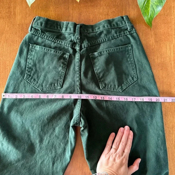 Vintage High Waisted Green Class 955 Jean - Picture 6 of 10
